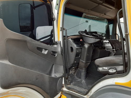 Mb Axor 2036 2014 Automático