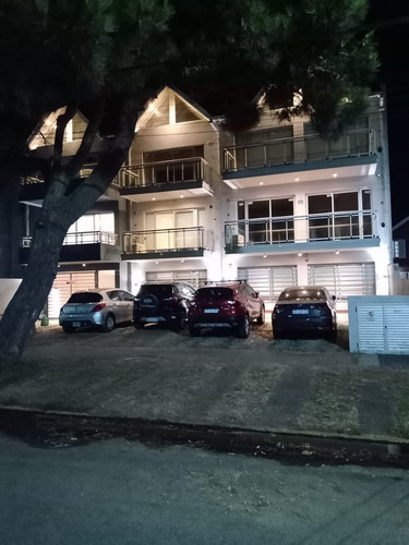 Dueño Directo Alquila Apartamentos Nuevos - Frente Al Mar- 40 M2 Para 3 Personas.
