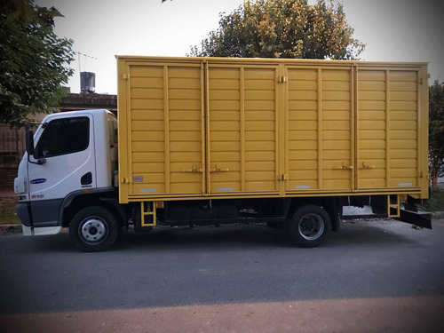 Mercedes Benz Accelo 815