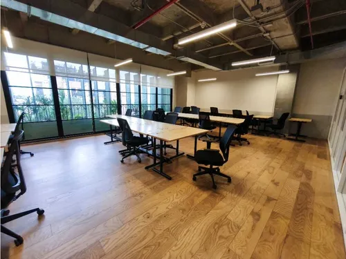 Oficina Amoblada Arriendo De 1.306m2 En Medellín Poblado