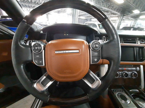 Imagen 12 de 15 de Land Rover Range Rover 2014 5p Autobiography V8/5.0 Aut