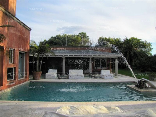 Imagen 2 de 30 de Espectacular Chacra En Manantiales Venta- Ref: 26517
