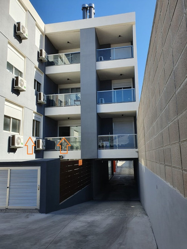 Apartamento 2 Dorm Y Garage - Balcon -parrilero -malvin