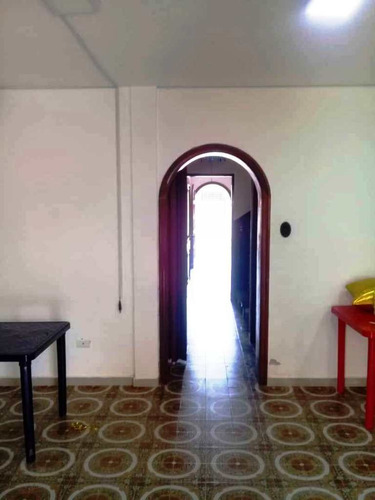 Imagen 4 de 6 de Se Vende Quinta En Trigal Norte Val. 04144121460