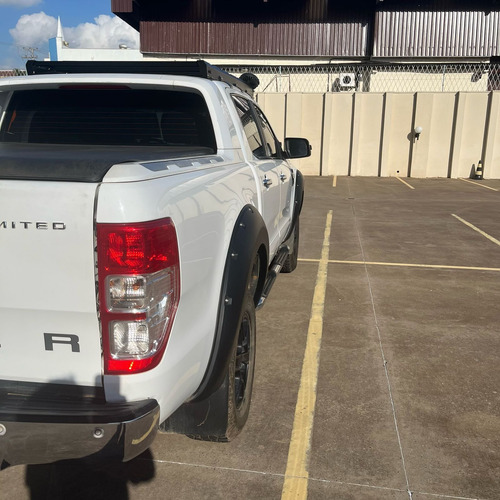 Ford Ranger 3.2 Limited Cab. Dupla 4x4 Aut. 4p