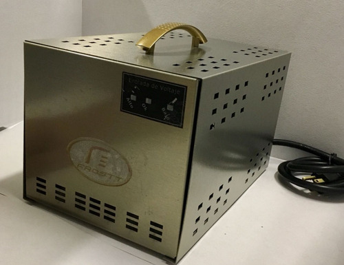 Regulador De Voltaje Industrial Glasse 220 V/60 Hz 3 Kva
