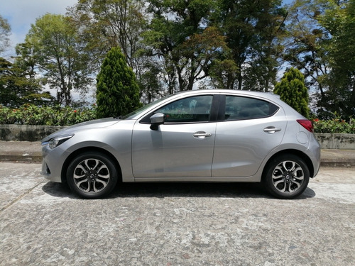 Mazda 2 Grand Touring Mec