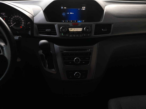 Imagen 15 de 15 de Honda Odyssey 2016 5p Lx V6/3.5 Aut