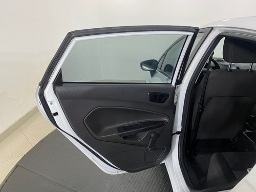Imagem 10 de 19 de Ford Fiesta 1.5 S Flex 5p