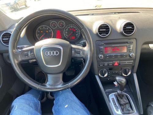 Imagem 8 de 14 de A3 Sportback 2.0 Turbo + Teto Solar