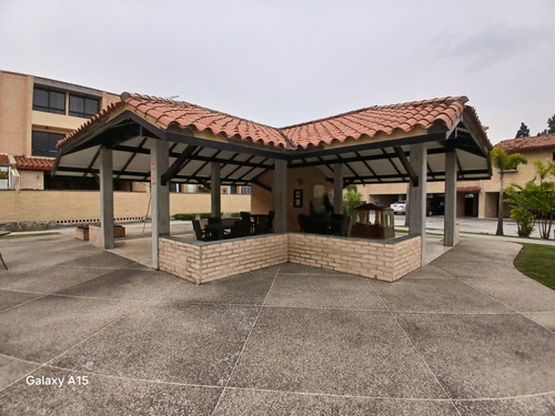 Lindo Town House El Hatillo