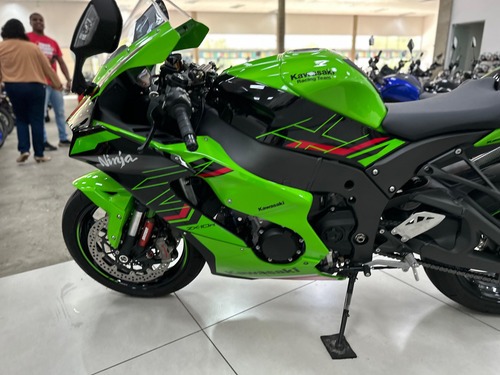 Kawasaki Ninja Zx-10r 2024 / 884 Km