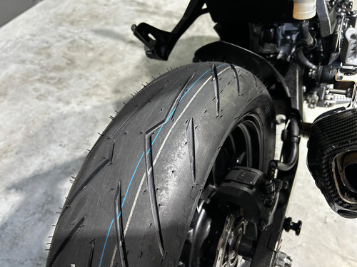Kawasaki Z400 2020 - Moto Conservada - Pneus Novos - Acess.