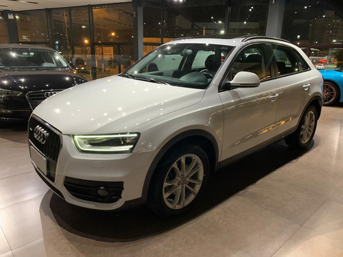 Audi Q3 Ambition 2.0 Turbo Tsfi 2014