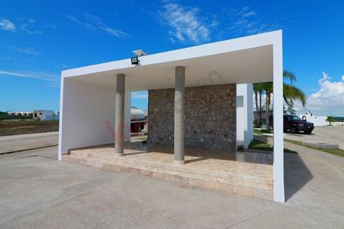 Excelente Terreno De 160 Metros Cuadrados, Ideal Para Construir La Casa De Tus Sueños!