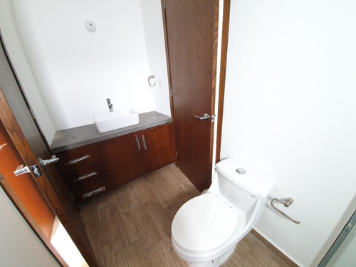 Imagen 13 de 26 de Fracc Lomas De La Rioja Casa En Venta Con Roof Garden Vista