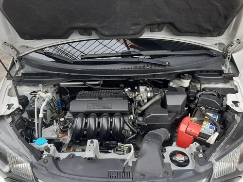 Imagem 2 de 10 de Honda Fit 1.5 16v Lx Cvt (flex)