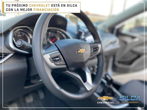 Imagen 12 de 19 de Chevrolet Onix Ltz Turbo 2023 Gris Plata 0km