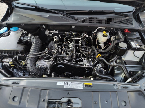 Imagen 18 de 19 de Volkswagen Amarok 2018 2.0 Cd Tdi 180cv Comfortline 4x4