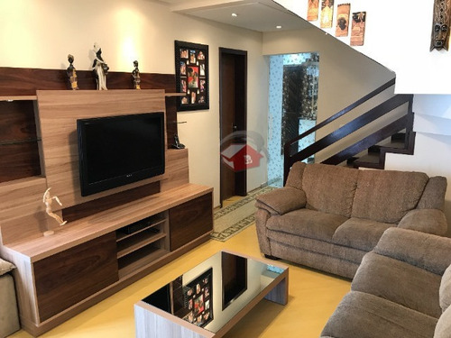 Imagem 2 de 14 de Sobrado Triplex Bairro Uberaba Com Ático Curitiba-paraná