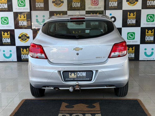Chevrolet Onix 1.0 MPFI LT 8V FLEX 4P MANUAL