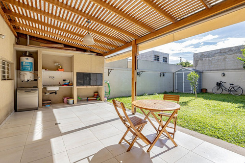 Venta Casa Hurlingham Oportunidad - Apto Credito