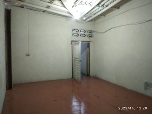 Casa Céntrica En Venta Cumaná. Calle García