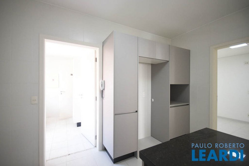 Imagem 6 de 15 de Apartamento - Moema Pássaros - Sp - 564637