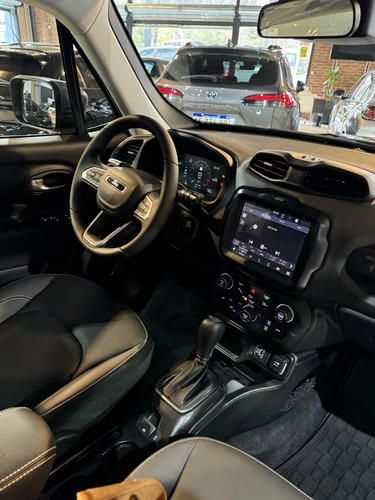 Jeep Renegade 1.3T Longitude At6 Fwd