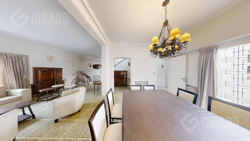 Casa En Venta, Zona Chauvin