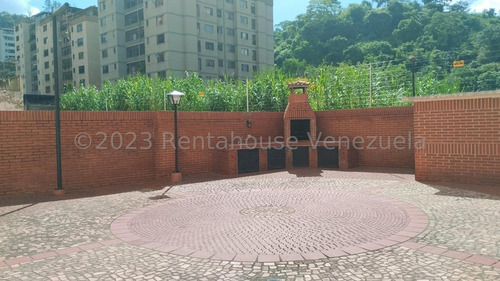 Amplio Apartamento Duplex En Venta Lomas Del Avila Nb 4-8945
