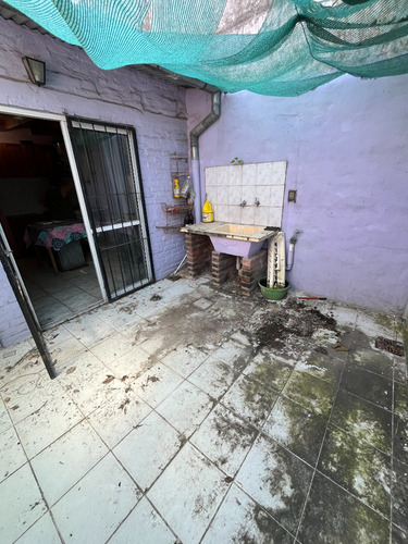 Casa Ph En Venta Al Frente En Zona Residencial Don Torcuato