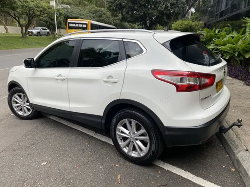 Nissan Qashqai 2.0 Advance 4x2 2015