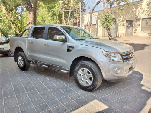 Imagen 3 de 10 de Ford Ranger 3.2 Tdi C/d 4x2 Xlt 2014 / Diesel / Mendoza