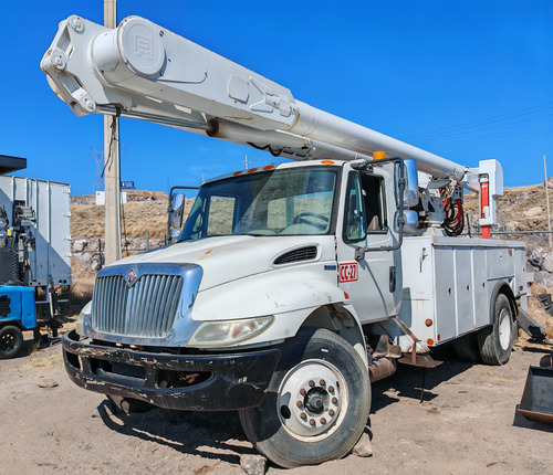 Camion Canastilla International 4300 4x2 2009