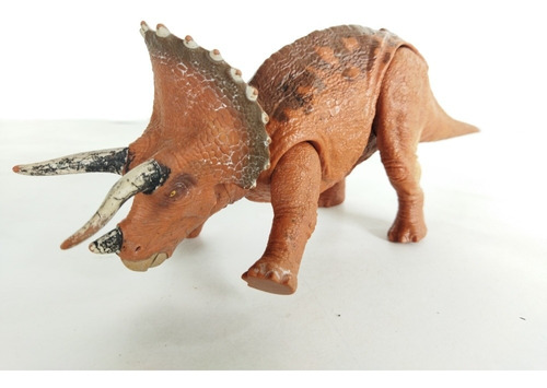 Jurassic World Triceratops Dinosaurio 30 Cm 