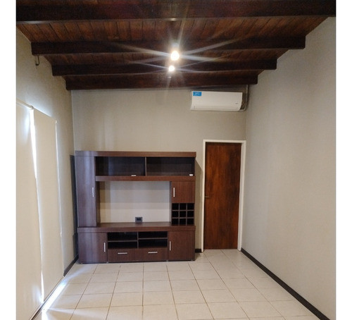 Departamento Monoambiente En Alquiler, Troncos Del Talar.