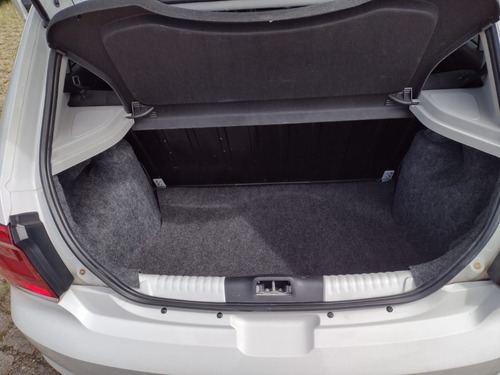 Imagem 7 de 11 de Volkswagen Gol 1.6 Msi Trendline Total Flex 5p