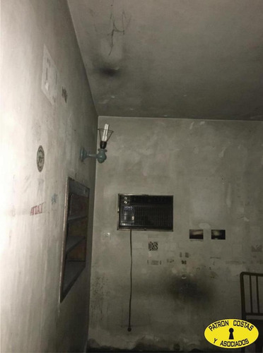 2415aa_400 M2 Con Casa A Refaccionar San Isidro