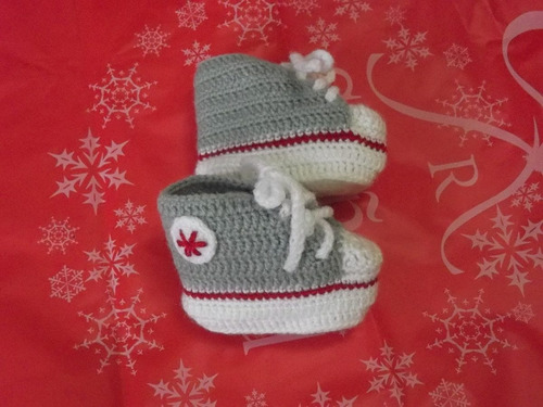 Ropa Bebe, Tejida A Mano: Zapatillitas Tipo All Star Convers
