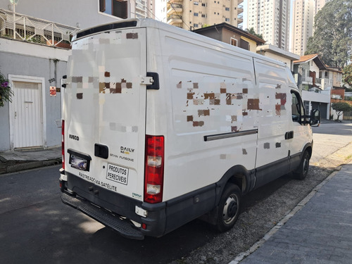 Iveco Daily Furgão 3.0 35S14 3000 FurgãOe H1 Exclusive 5P