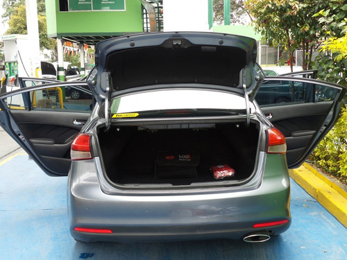 Kia Cerato Pro 1.6l