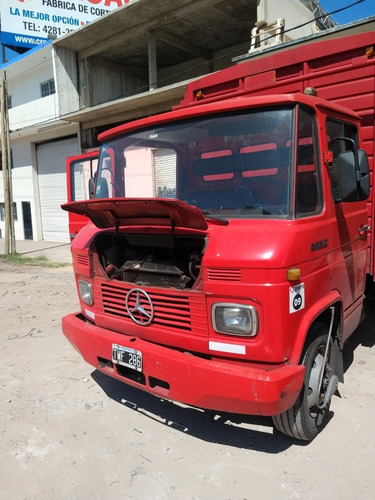 Mercedes Benz 608