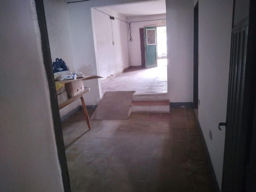 Casa En Venta En G. Catán.