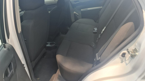 Imagen 8 de 15 de Chevrolet Aveo 2018 1.6 Ls Mt