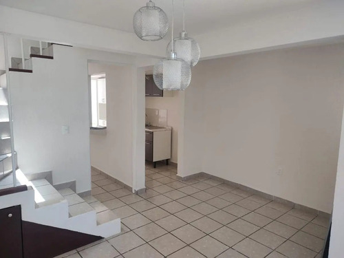 Gran Oportunidad De Adquirir Tu Nuevo Hogar En Zona De Queretaro Colonia Mision Mariana, Angele, A Precio De Remate. Fc