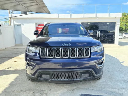 Jeep Grand Cherokee Laredo 2018