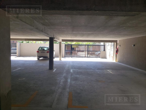 Excelente Oficina De 70 M2 En Alquiler En San Isidro