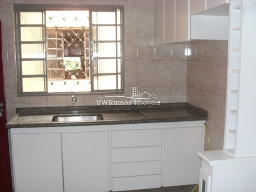 Imagem 7 de 16 de Casa Assobradada Para Venda No Bairro Jardim Cinco De Julho, 2 Dorm, 1 Vagas, 250m² M, 500m² - 1228