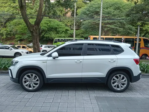 Volkswagen Taos 1.4 Tsi Comfortline Select